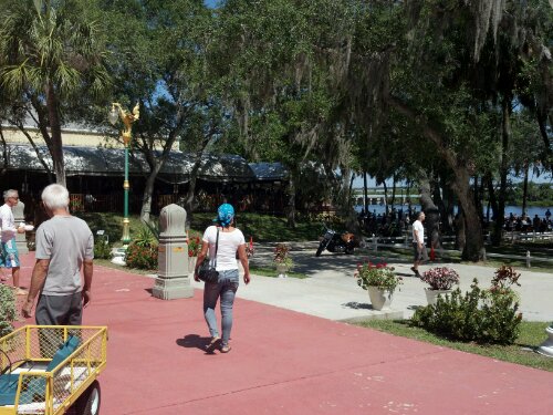 The building ahead is where the food area.